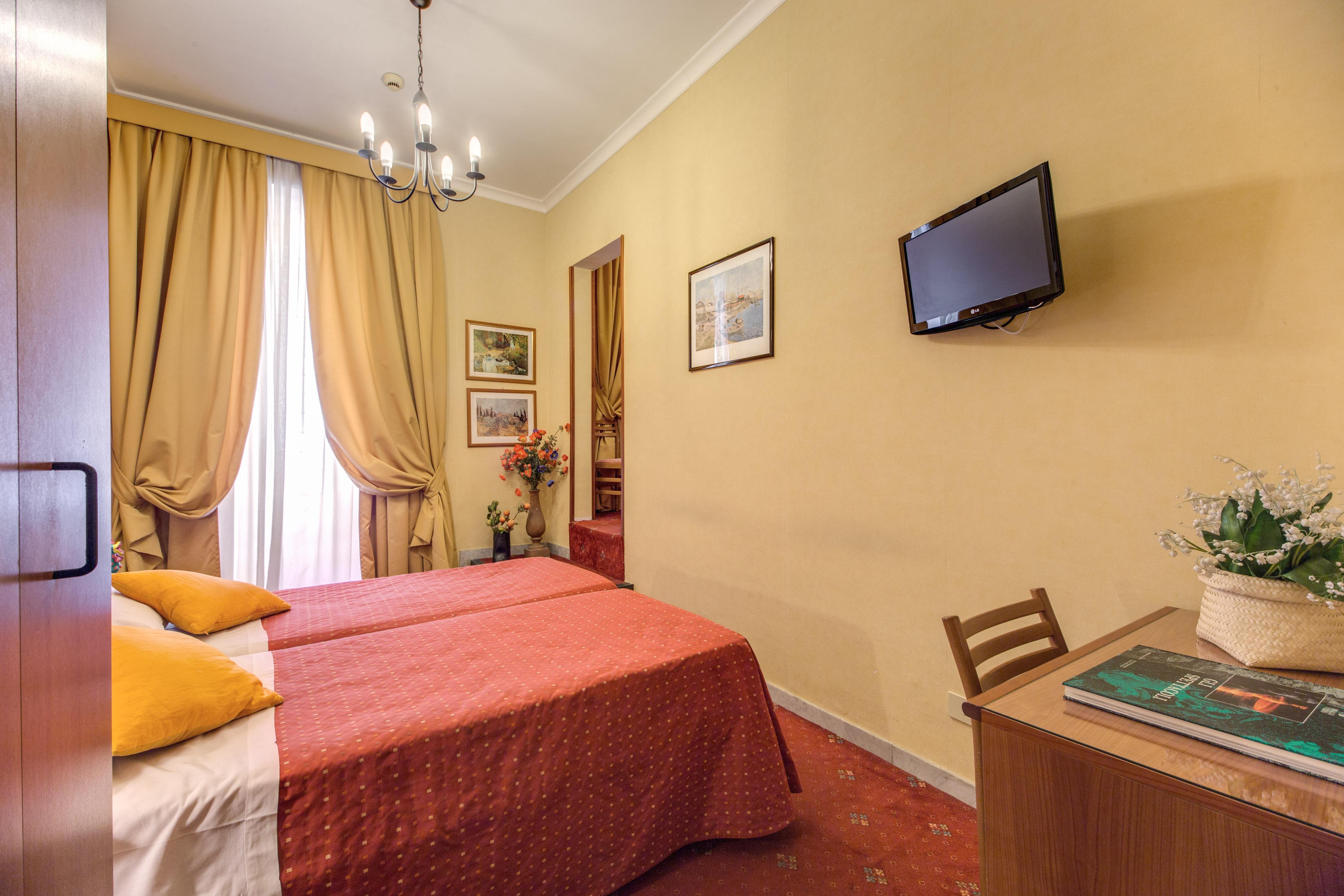 Hotel Corona روما المظهر الخارجي الصورة