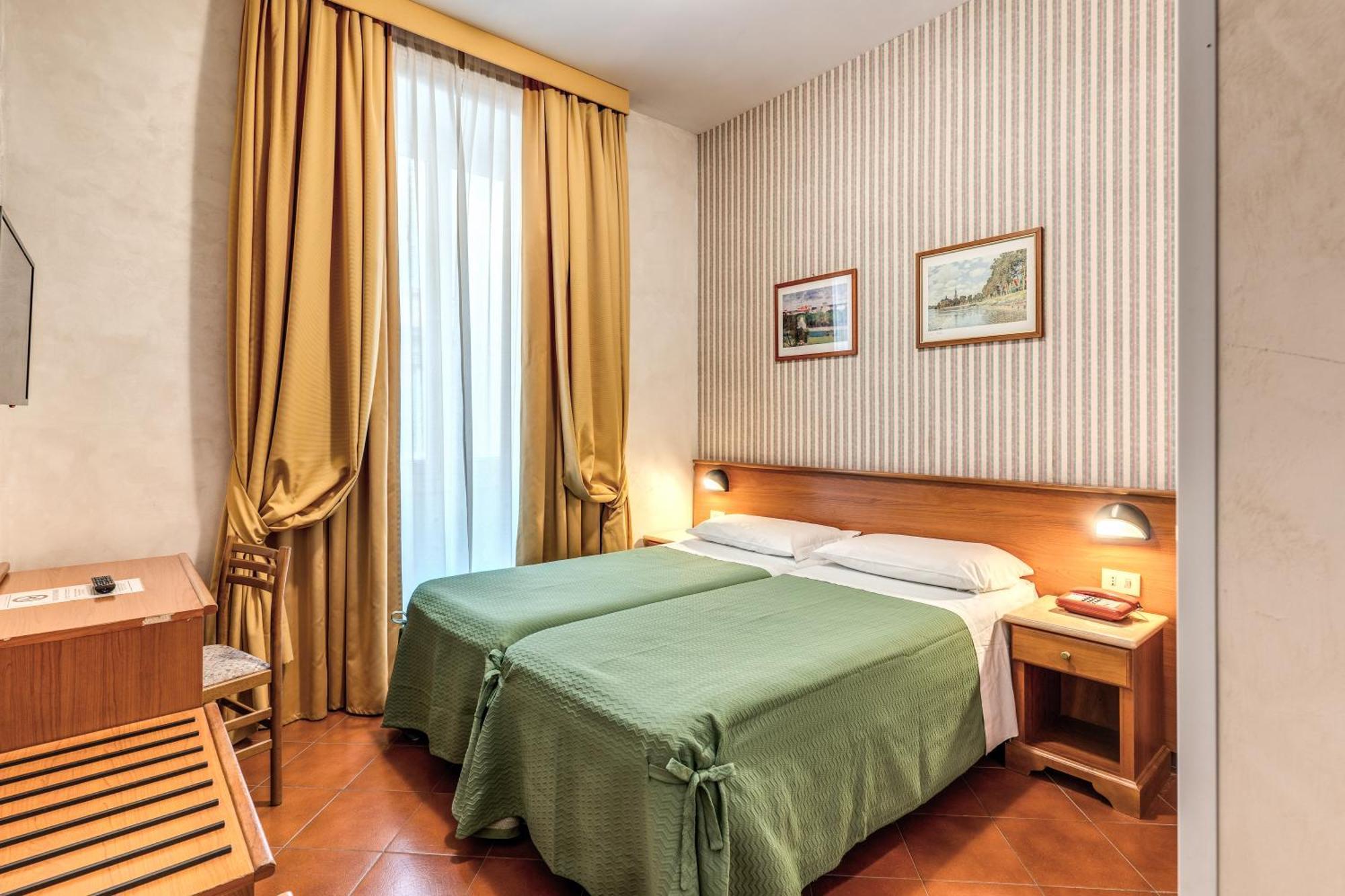 Hotel Corona روما المظهر الخارجي الصورة